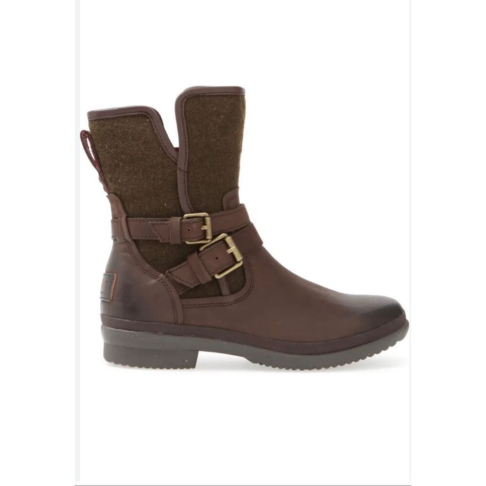 UGG Simmens Waterproof Leather Boots | Brown in 7.5